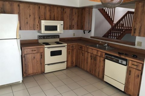 Condominio en alquiler en Orlando, Florida, 2 dormitorios, 98.57 m2 № 2236709 - foto 4