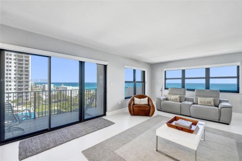 Condo à Hollywood, Floride, 3 chambres № 2080343
