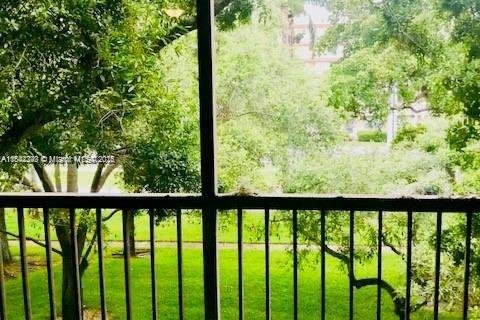 Copropriété à louer à Plantation, Floride: 2 chambres, 77.48 m2 № 1834533 - photo 12