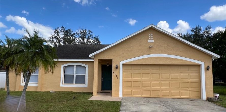 Casa en Kissimmee, Florida 4 dormitorios, 152.36 m2 № 1808548