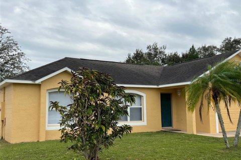 Casa en alquiler en Kissimmee, Florida, 4 dormitorios, 152.36 m2 № 1808548 - foto 2