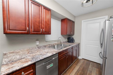 House in Bartow, Florida 3 bedrooms, 102.19 sq.m. № 2120198 - photo 11