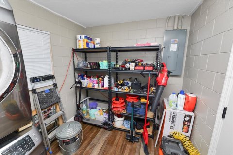House in Bartow, Florida 3 bedrooms, 102.19 sq.m. № 2120198 - photo 24