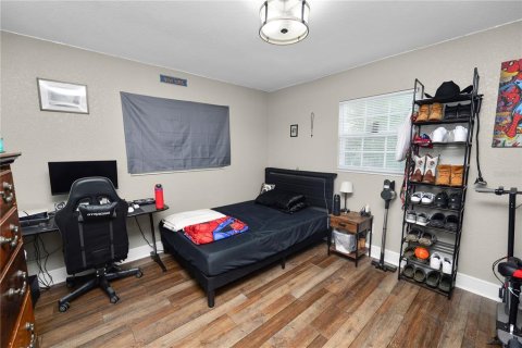 House in Bartow, Florida 3 bedrooms, 102.19 sq.m. № 2120198 - photo 17