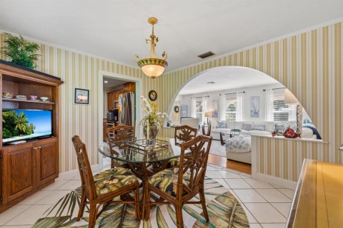 Villa ou maison à vendre à Stuart, Floride: 3 chambres, 164.44 m2 № 2249302 - photo 9