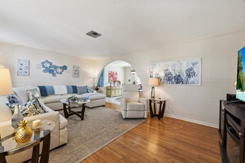 Villa ou maison à vendre à Stuart, Floride: 3 chambres, 164.44 m2 № 2249302 - photo 6