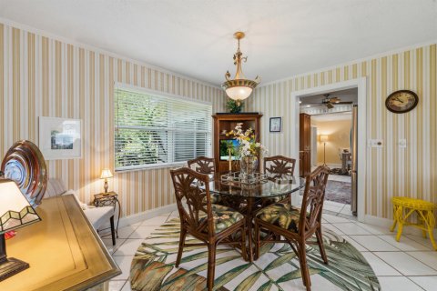 Villa ou maison à vendre à Stuart, Floride: 3 chambres, 164.44 m2 № 2249302 - photo 10