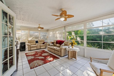 Villa ou maison à vendre à Stuart, Floride: 3 chambres, 164.44 m2 № 2249302 - photo 21