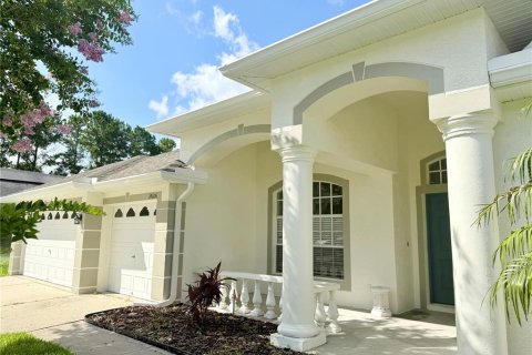 Снять в аренду виллу или дом в Тампа, Флорида 8 комнат, 236.62м2, № 2203033 - фото 3