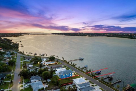 Land in Bradenton, Florida № 1516158 - photo 1