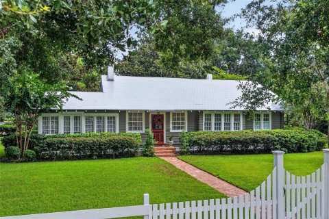 Villa ou maison à Mount Dora, Floride 4 chambres, 238.2 m2 № 2287341