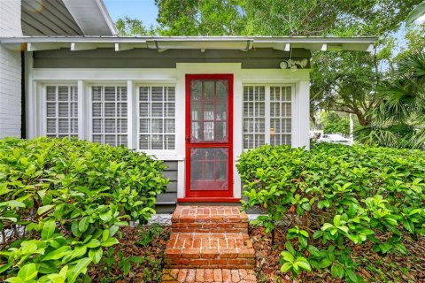 Villa ou maison à vendre à Mount Dora, Floride: 4 chambres, 238.2 m2 № 2287341 - photo 4