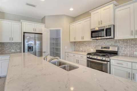 Casa en venta en Bradenton, Florida, 4 dormitorios, 206.89 m2 № 1773036 - foto 11