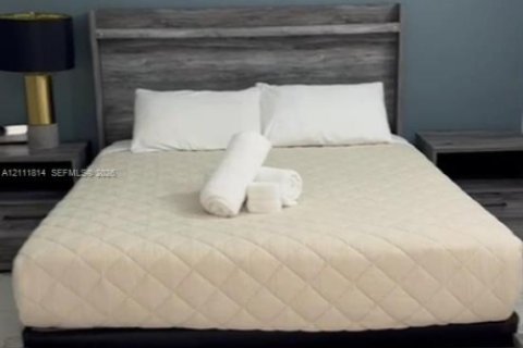 Copropriété à vendre à Hollywood, Floride: 1 chambre, 83.24 m2 № 2429891 - photo 5