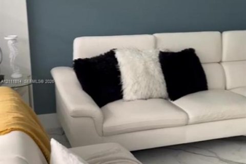 Condo à Hollywood, Floride, 1 chambre  № 2429891