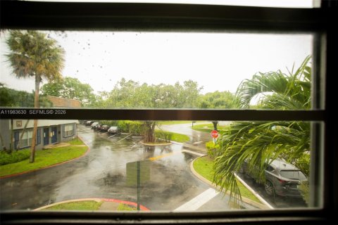 Снять в аренду таунхаус в Плантация, Флорида 2 спальни, 87.14м2, № 2047215 - фото 19