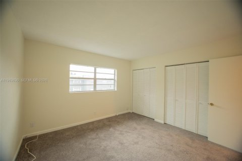 Снять в аренду таунхаус в Плантация, Флорида 2 спальни, 87.14м2, № 2047215 - фото 17