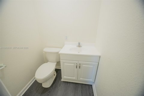 Снять в аренду таунхаус в Плантация, Флорида 2 спальни, 87.14м2, № 2047215 - фото 14