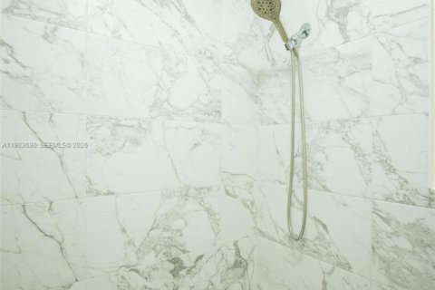 Снять в аренду таунхаус в Плантация, Флорида 2 спальни, 87.14м2, № 2047215 - фото 9