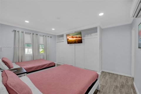 Villa ou maison à louer à Fort Lauderdale, Floride: 1 chambre, 143.91 m2 № 2087970 - photo 10