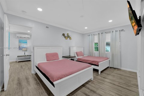 Villa ou maison à louer à Fort Lauderdale, Floride: 1 chambre, 143.91 m2 № 2087970 - photo 8