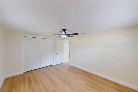 House in Tampa, Florida 3 bedrooms, 158.96 sq.m. № 1776828 - photo 25