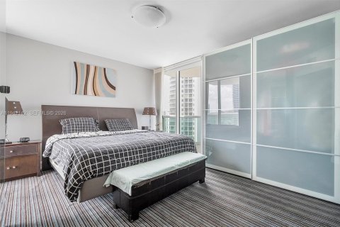 Condo in Aventura, Florida, 2 bedrooms № 2059720 - photo 16