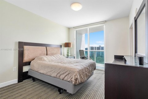 Condo in Aventura, Florida, 2 bedrooms № 2059720 - photo 29