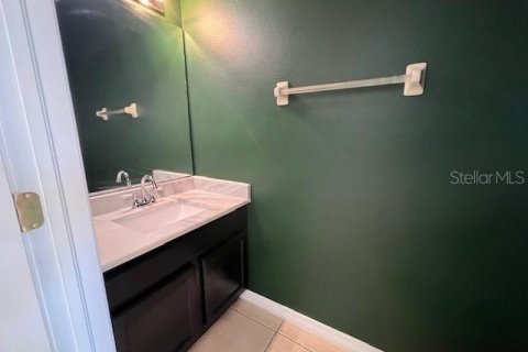 Townhouse in Pinellas Park, Florida 2 bedrooms, 112.41 sq.m. № 1899154 - photo 11