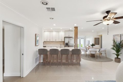 Casa en alquiler en Largo, Florida, 3 dormitorios, 159.79 m2 № 1825233 - foto 6