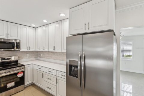 Casa en alquiler en Largo, Florida, 3 dormitorios, 159.79 m2 № 1825233 - foto 9