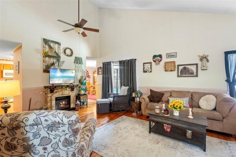 Casa en venta en Casselberry, Florida, 3 dormitorios, 156.17 m2 № 1873174 - foto 4