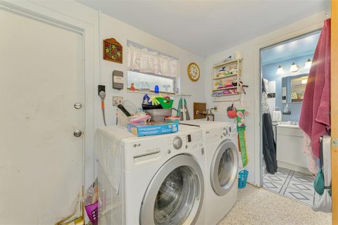 Villa ou maison à vendre à North Port, Floride: 2 chambres, 133.78 m2 № 1680567 - photo 26