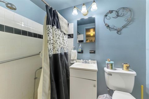 Villa ou maison à vendre à North Port, Floride: 2 chambres, 133.78 m2 № 1680567 - photo 25
