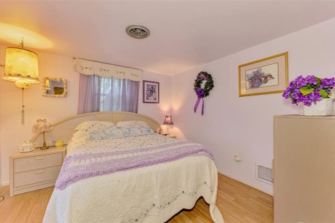 Villa ou maison à vendre à North Port, Floride: 2 chambres, 133.78 m2 № 1680567 - photo 16