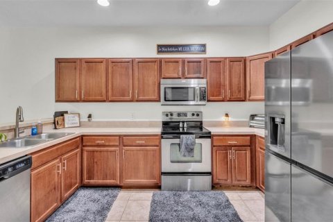 Townhouse in Lakeland, Florida 3 bedrooms, 180.69 sq.m. № 1789447 - photo 7
