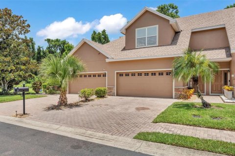 Townhouse in Lakeland, Florida 3 bedrooms, 180.69 sq.m. № 1789447 - photo 3