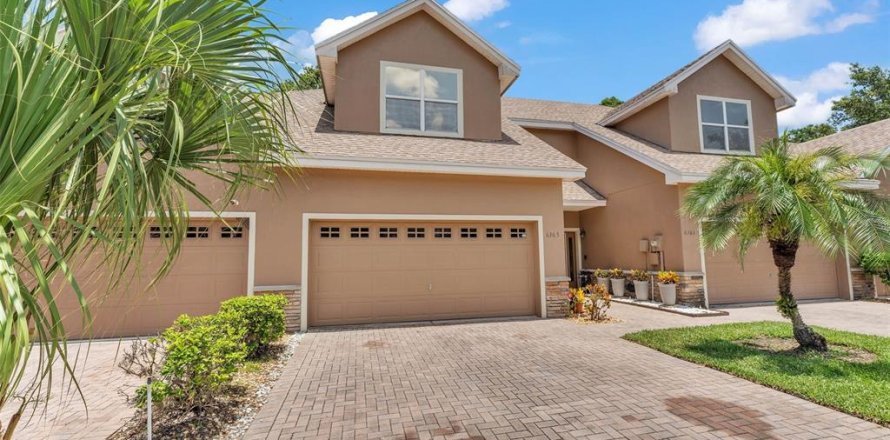 Townhouse in Lakeland, Florida 3 bedrooms, 180.69 sq.m. № 1789447
