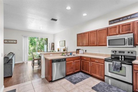 Townhouse in Lakeland, Florida 3 bedrooms, 180.69 sq.m. № 1789447 - photo 5