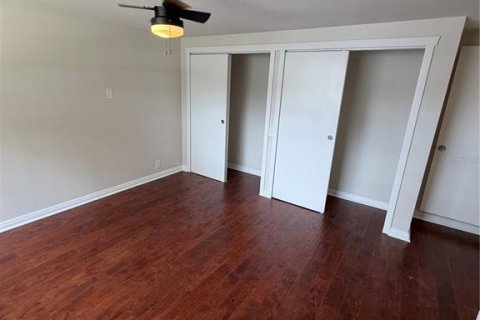 Villa ou maison à louer à Tampa, Floride: 3 chambres, 109.25 m2 № 2096983 - photo 14