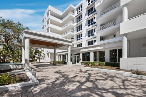 Condo in Longboat Key, Florida, 3 bedrooms  № 1549262 - photo 1