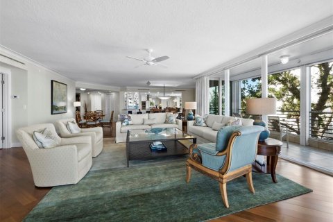 Condo in Longboat Key, Florida, 3 bedrooms  № 1549262 - photo 11