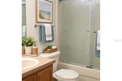 Townhouse in Valrico, Florida 3 bedrooms, 130.81 sq.m. № 2394445 - photo 11
