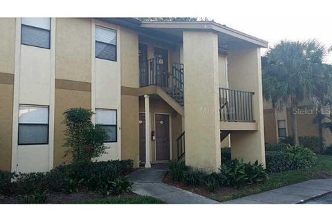 Condo in Largo, Florida, 2 bedrooms  № 2109090