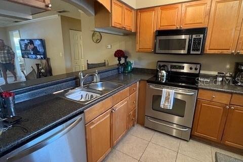 Condo in Largo, Florida, 2 bedrooms  № 2109090 - photo 3