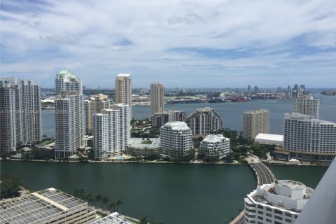 Copropriété à louer à Miami, Floride: 2 chambres, 102.29 m2 № 1882373 - photo 3