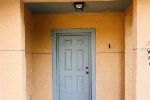 House in Tampa, Florida 3 bedrooms, 116.5 sq.m. № 1786690 - photo 9