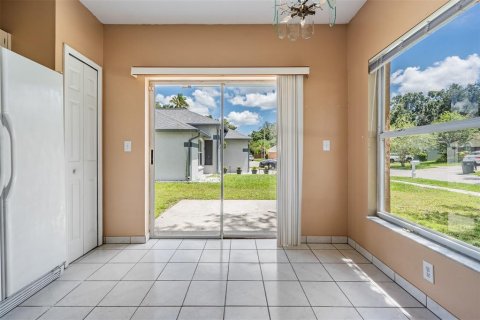 House in Tampa, Florida 3 bedrooms, 116.5 sq.m. № 1786690 - photo 27