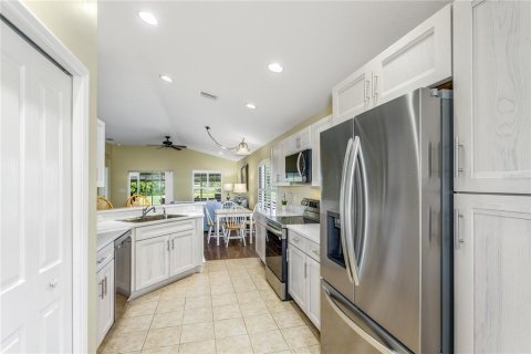 Casa en venta en Land O' Lakes, Florida, 3 dormitorios, 151.52 m2 № 1879653 - foto 6