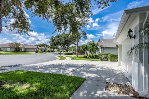 Casa en venta en Land O' Lakes, Florida, 3 dormitorios, 151.52 m2 № 1879653 - foto 2